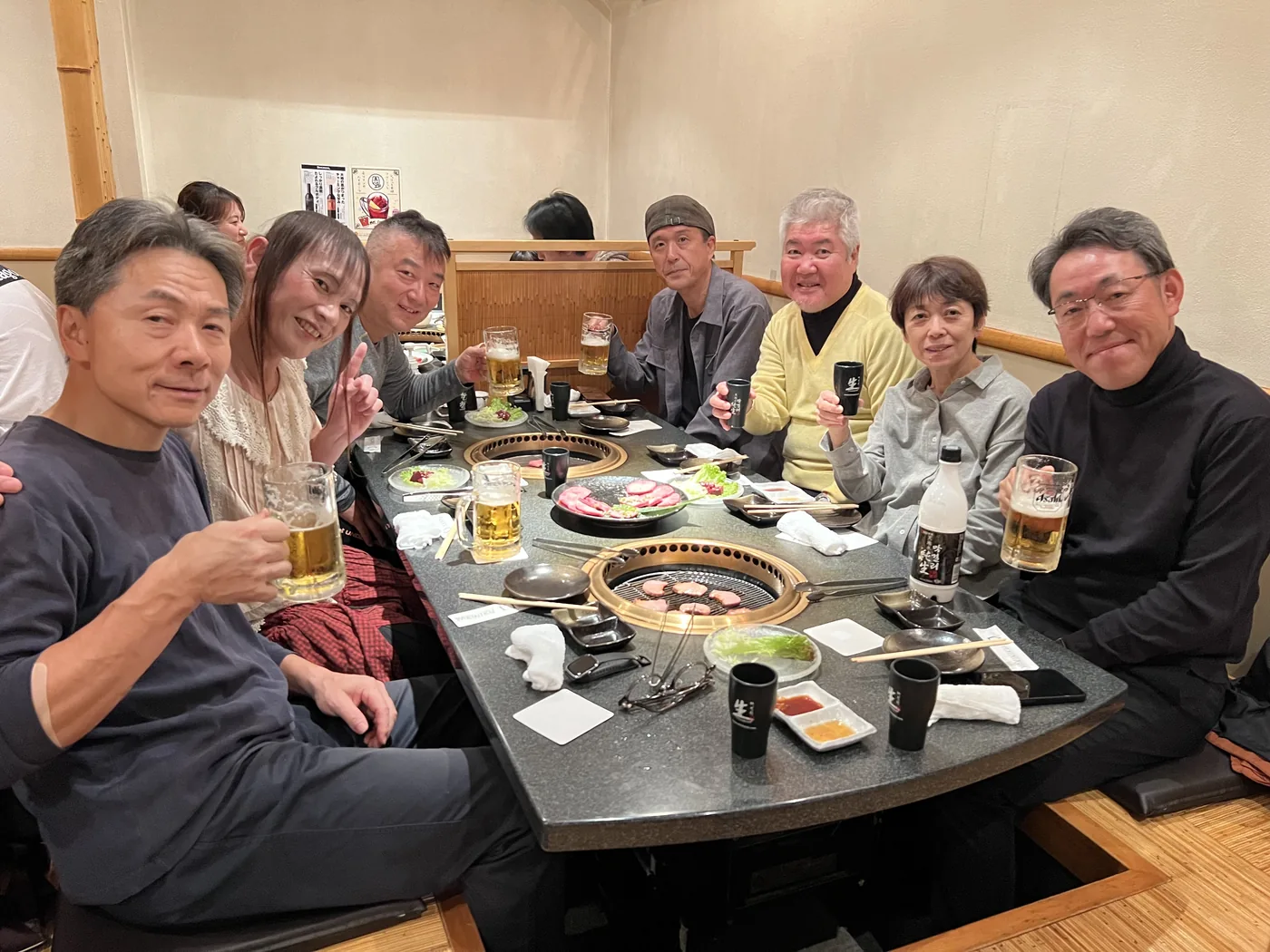 グループで賑わう座敷席